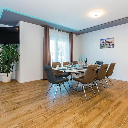 Beautiful Home In Sibenik With Kitchen Esterno foto