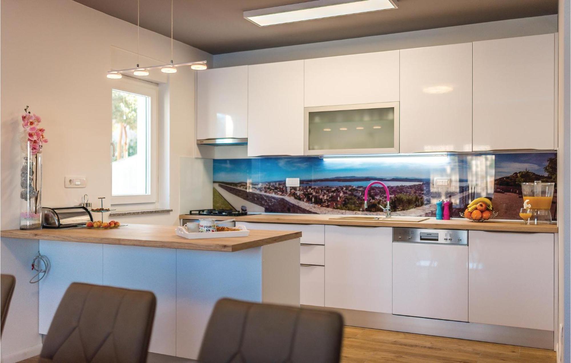 Beautiful Home In Sibenik With Kitchen Esterno foto